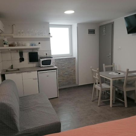 Apartment Dorina Піран Екстер'єр фото